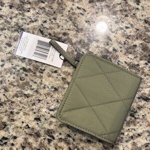 Vera Bradley Olive Quilted Card Holder